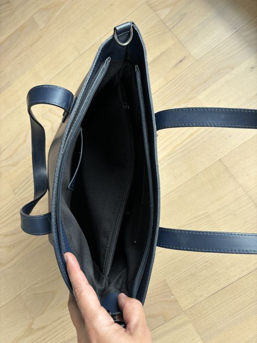 Granatowa skórzana torba shopper Toscanio