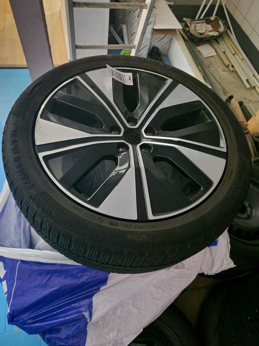 Conjunto Jantes/Pneus Polestar 2
