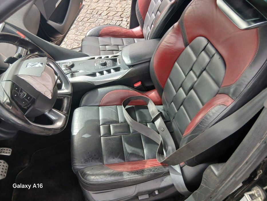 DS 5 2.0 HDI HYBRID 4x4 Diesel Elétrico
