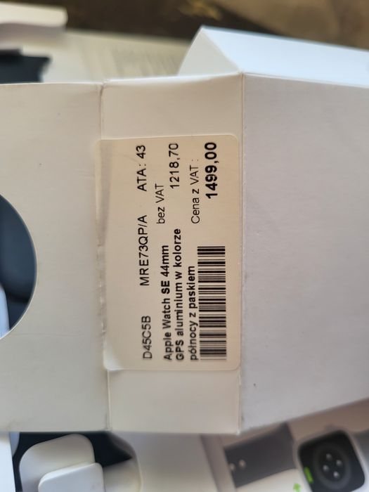 Apple Watch SE 44mm kolor północy