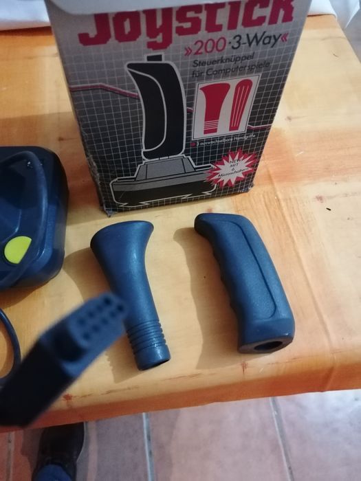 Joystic collection in good condition with box64738026334339124