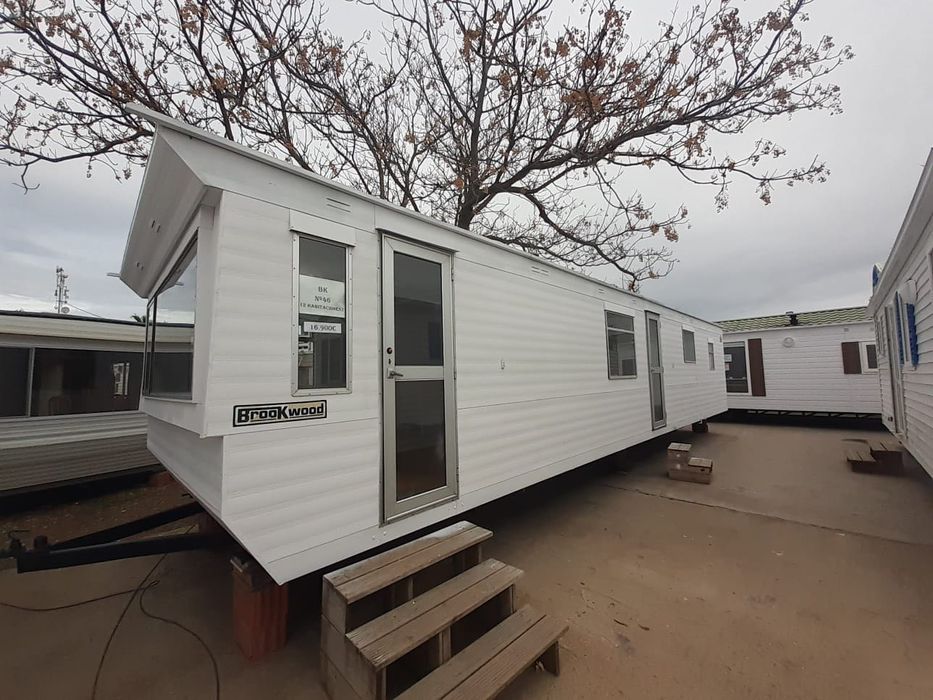 CASA MÓVEL PRÉ-FABRICADA BK DE 11X3 METROS NA GUIA.