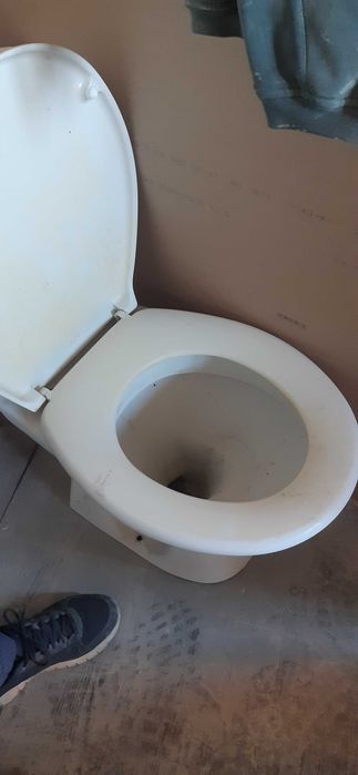 Wc wolnostojące używane