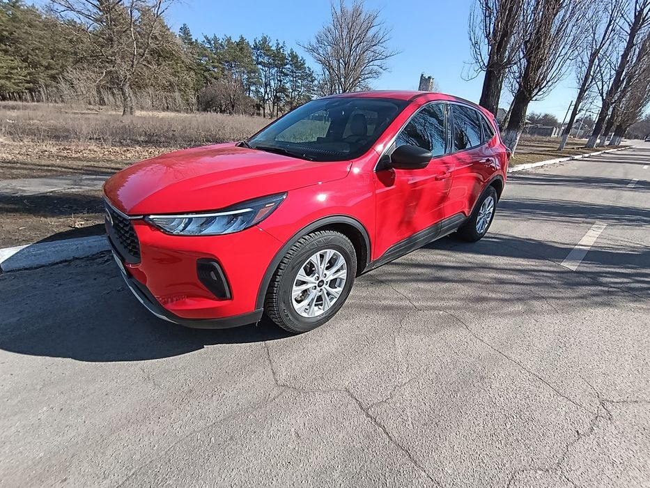 Форд ескейп 2024