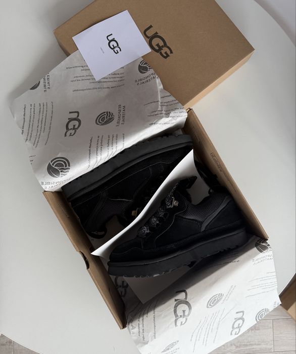 Наявні UGG LOWMEL 39 розмір угг угги уггі