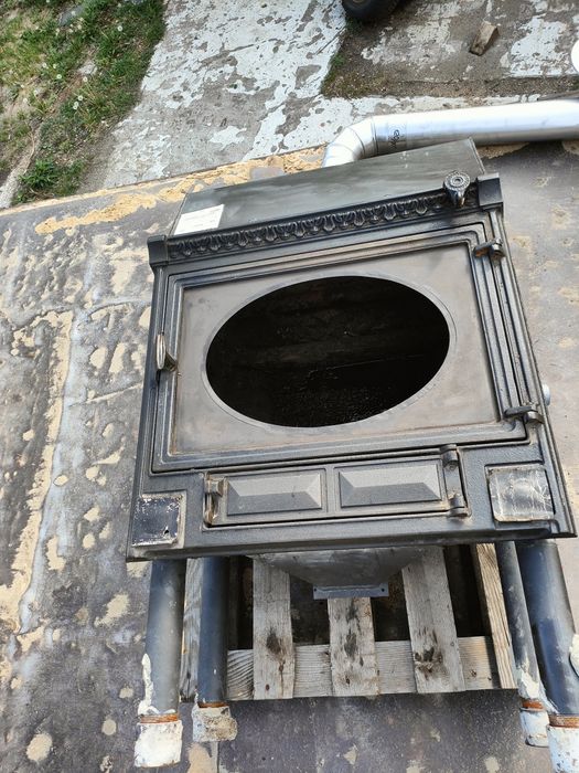 Kominek z płaszczem wodnym  18kw i 20kw