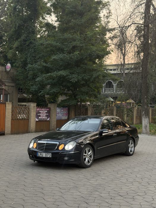 Продам Mercedes-Benz E-Class W211 2.7 CDI Automat
