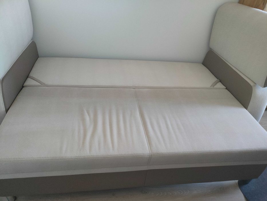 Sofa rozkładana - NESSI (pojemnik na pościel)