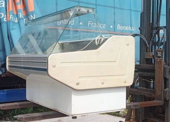 Продам Холодильну вітрину