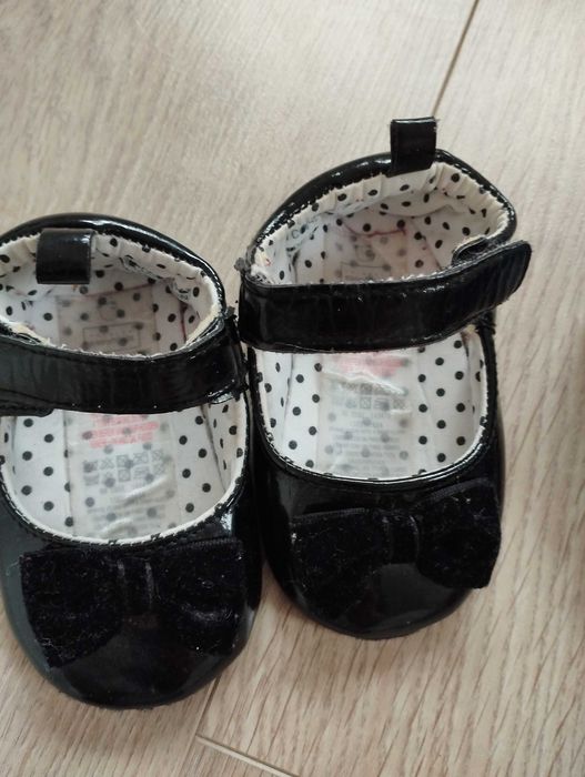 Buciki balerinki r 19/20 9/12 mcy  jeans lakierki czarne