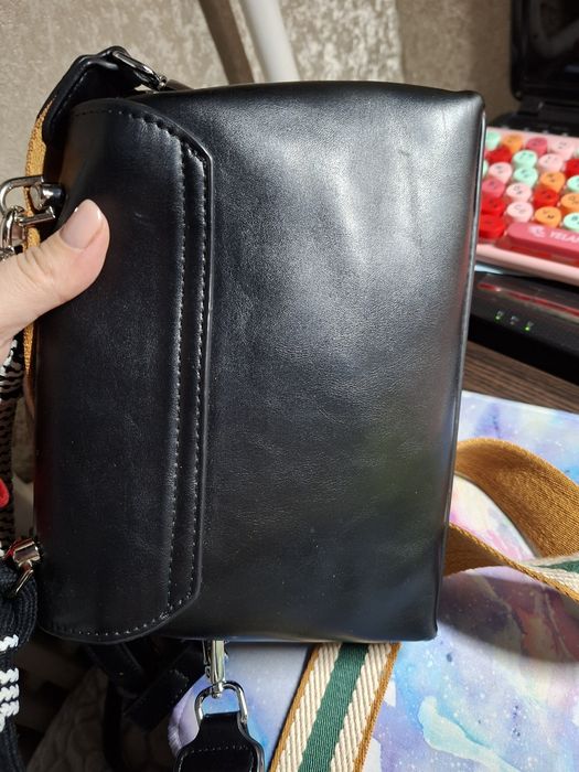 Продам невелику сумочку
