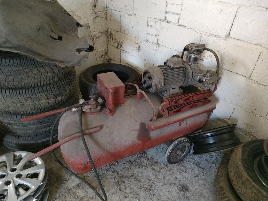 Sprężarka kompresor 3jw60 180l trzy tłoki do naprawy!