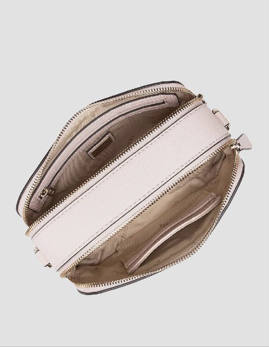 Жіноча рожева сумка Guess