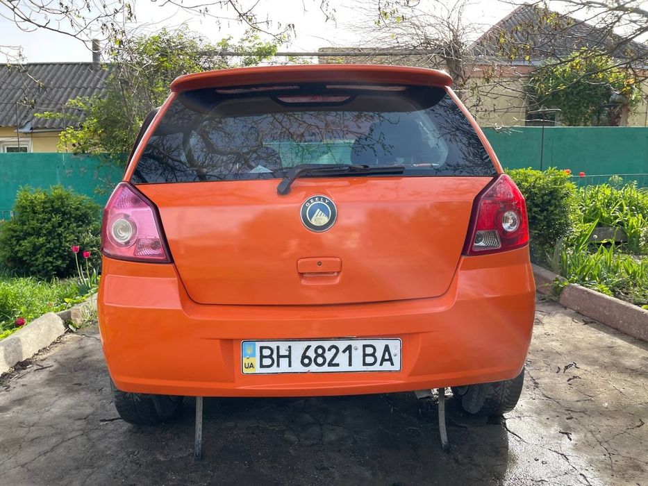 Джилі мк кросс 2013 року