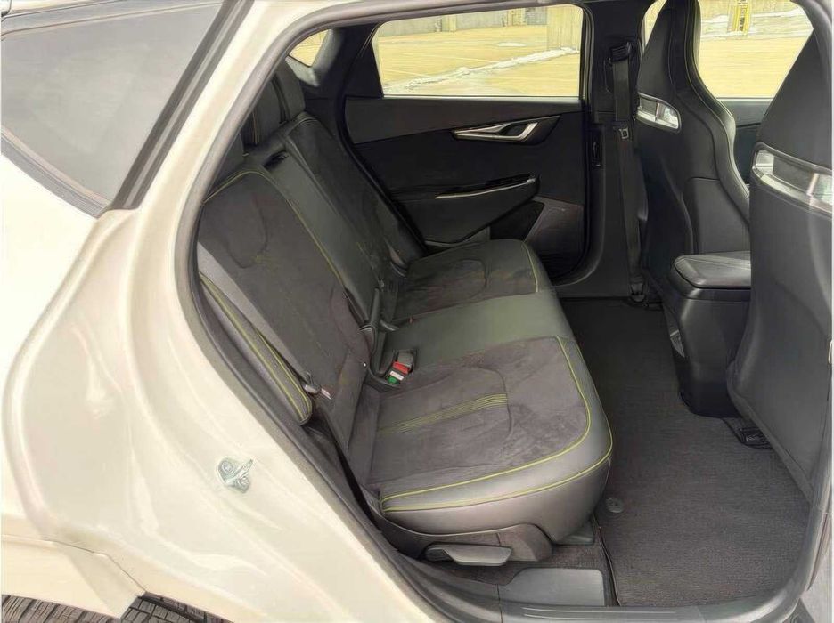 Kia EV6 GT      2024