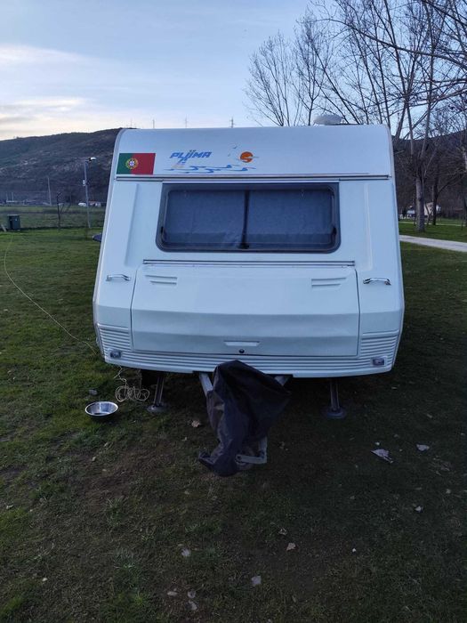 Caravana Pluma GROU 380
