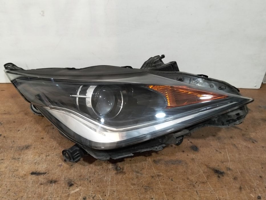 Farol Toyota aygo ótica direita 2016