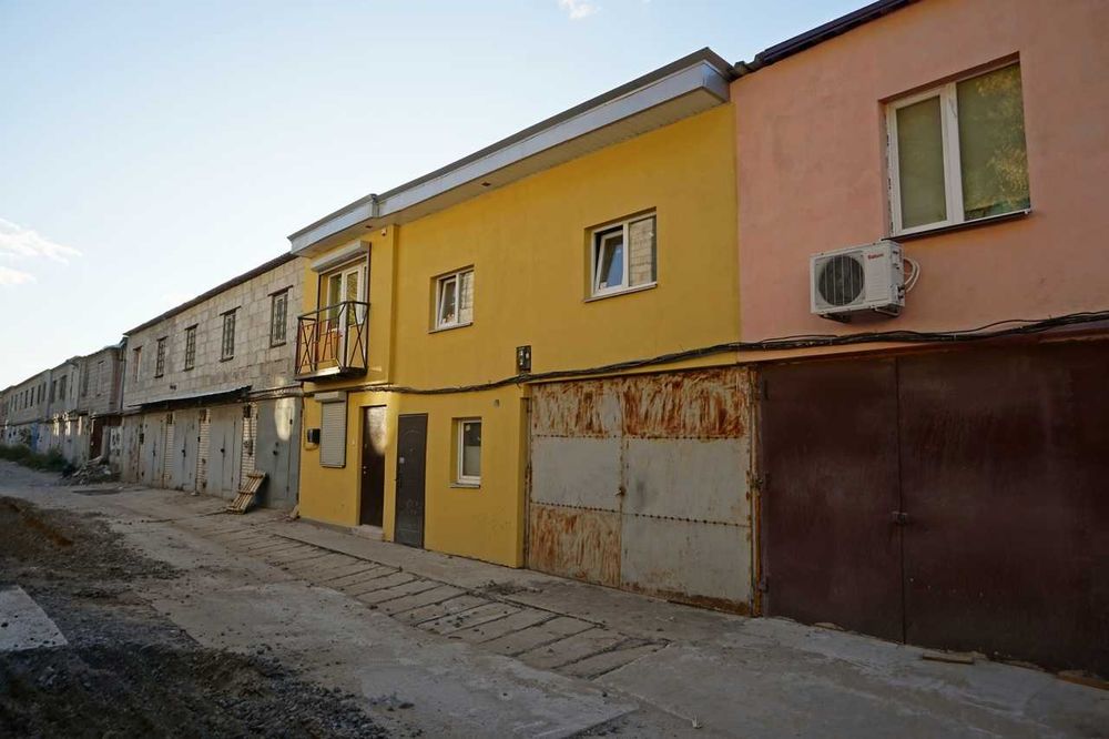 Продам приміщення 67м2 під житло/офіс. Берестейський проспект 59А