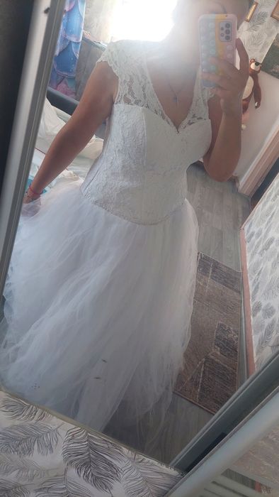 Весільна сукня 52розмір