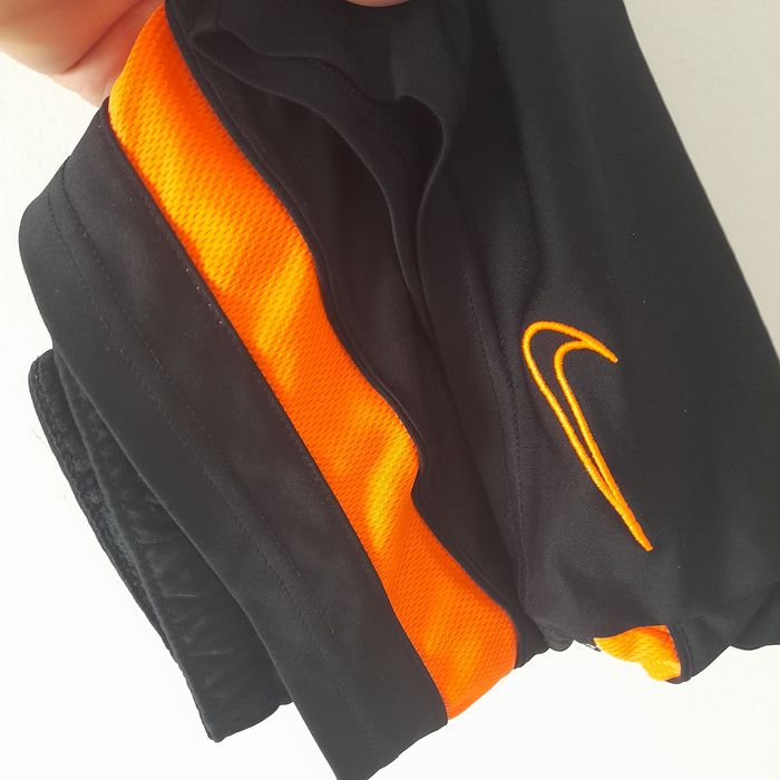 Calções criança 7/8 anos e Nike S