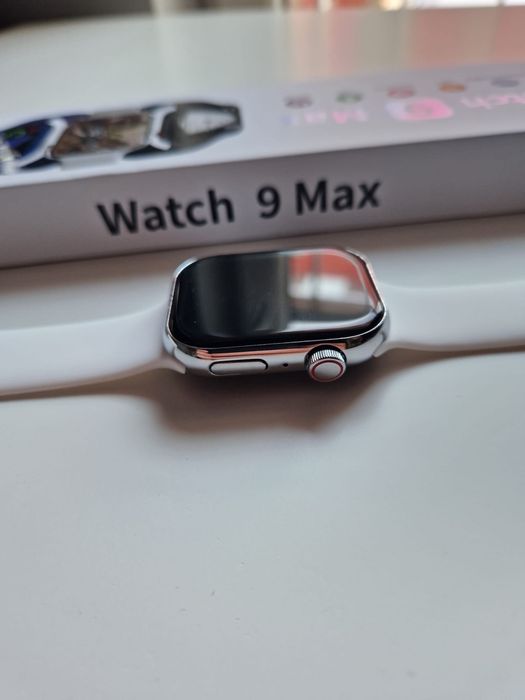 Smartwatch bialy