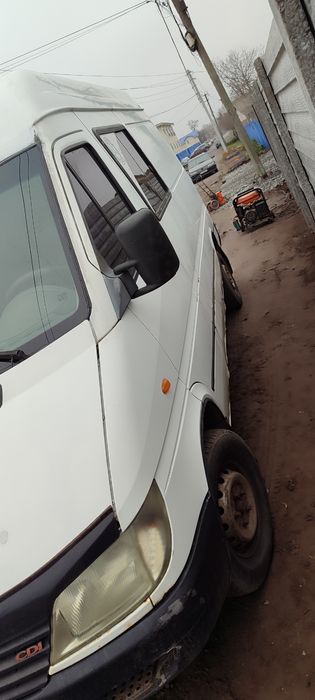 Mercedes sprinter 208 cdi, 2001 р.в. 2'2 середня база ,,В,, легковий
