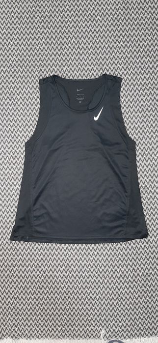 Спортивная майка nike move to zero для спорт зала или бега