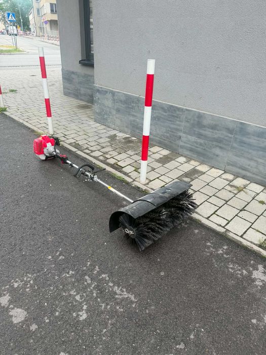 Zamiatarka spalinowa, silnik 2 suwowy/Komis Krzysiek