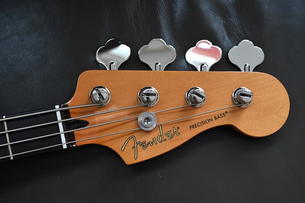 【最安値】Fender precision bass Player Amazon | Fender エレキベース Player Precision Bass®, Maple