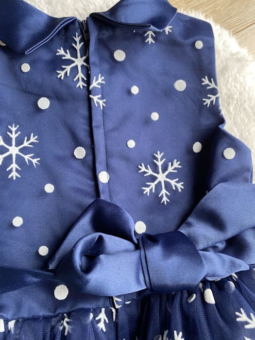Sukienka granatowa dziewczęca świąteczna SHEIN 116 cm jak nowa śnieżki