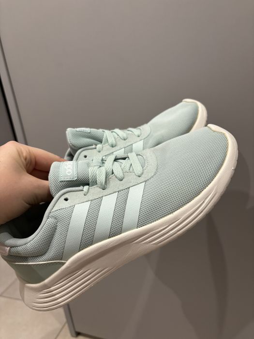 Жіночі кросівки adidas, женские кроссовки