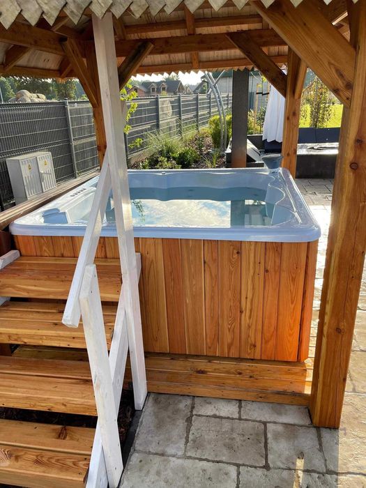 Luksusowe 6 osobowe JACUZZI COMFORT – hydromasaż, air - raty 0%