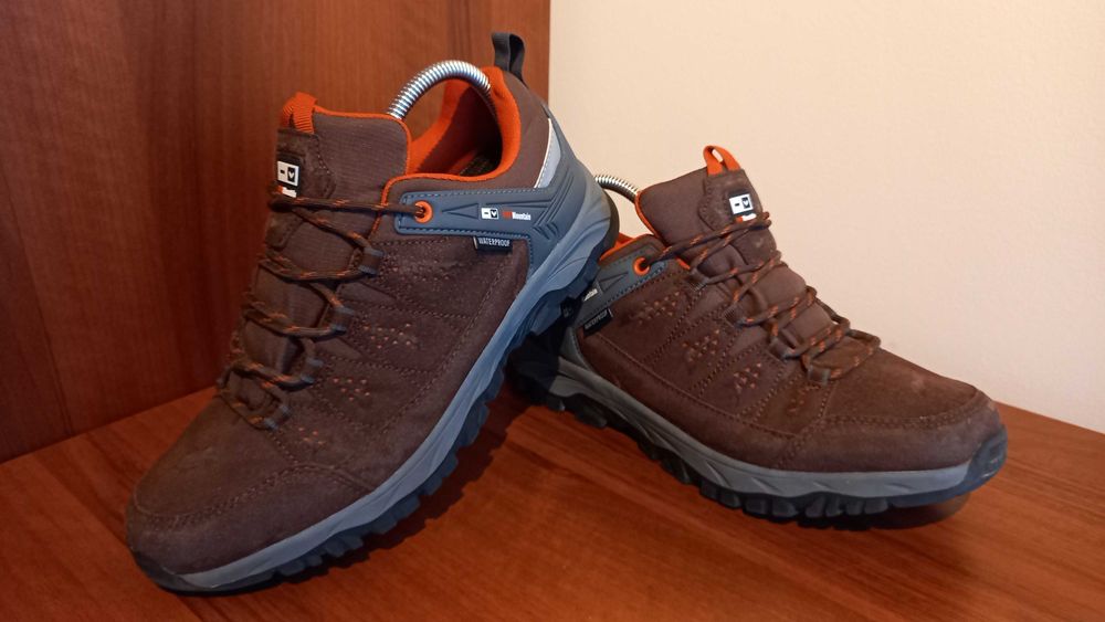 Hi Mountain męskie buty trekkingowe niskie r. 42 w. 28cm