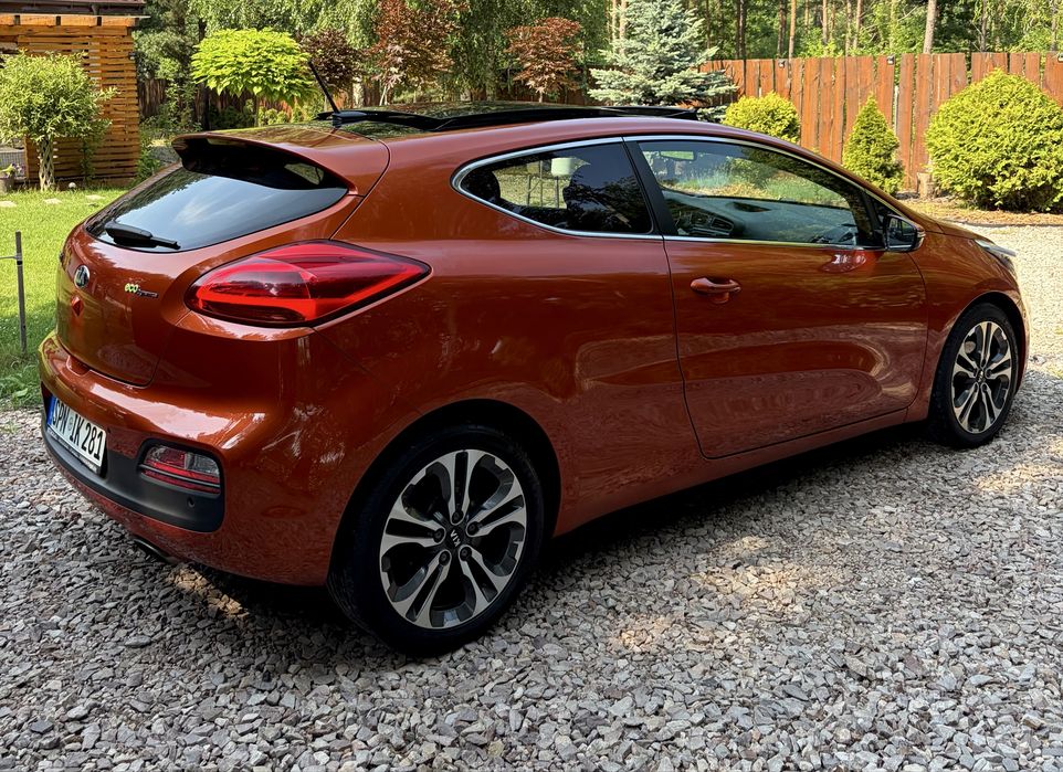 Kia Pro’ Ceed 1.6 Benzyna * 135 km * Panorama