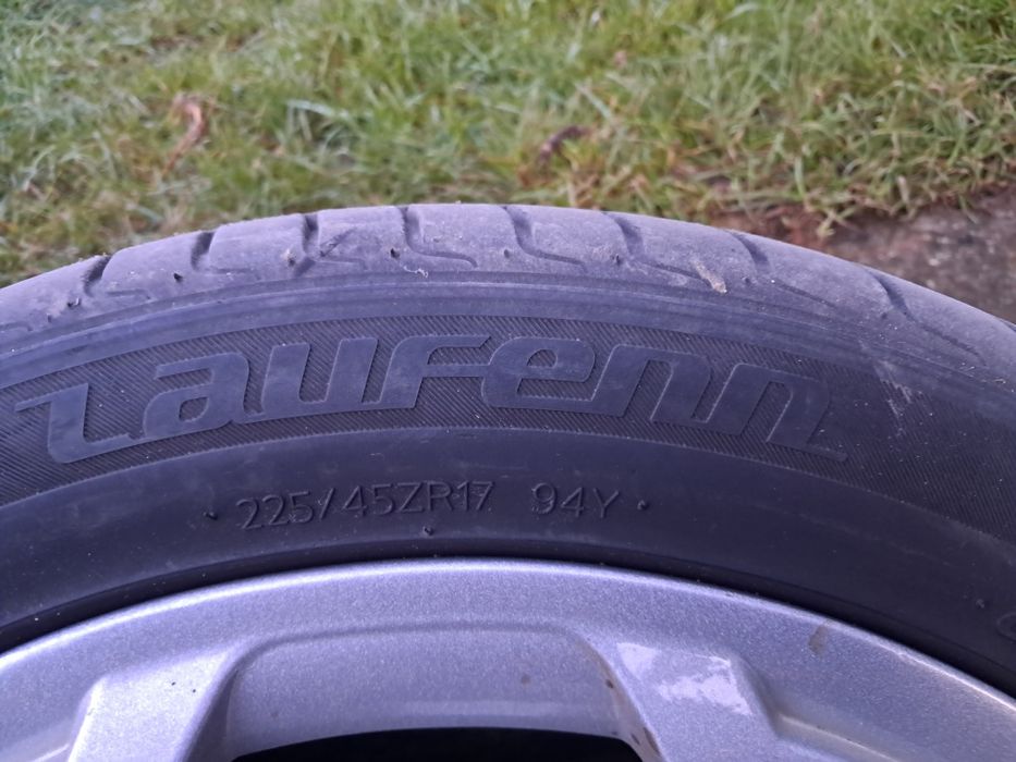 Witam sprzedam felgi do audi.