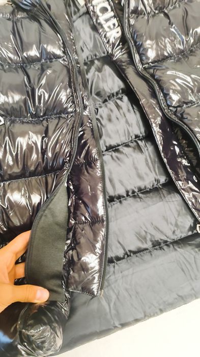 Пуховик Moncler S