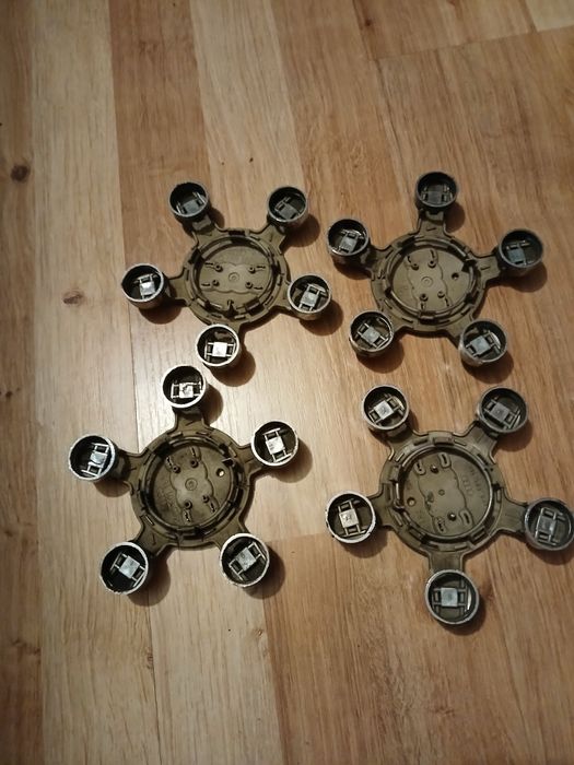Kapsle pająkczki 5x112