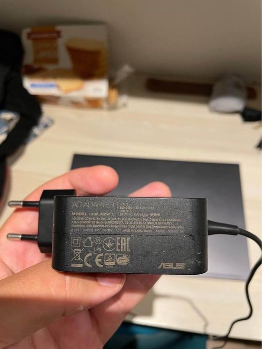 ASUS VivoBook S14 S433