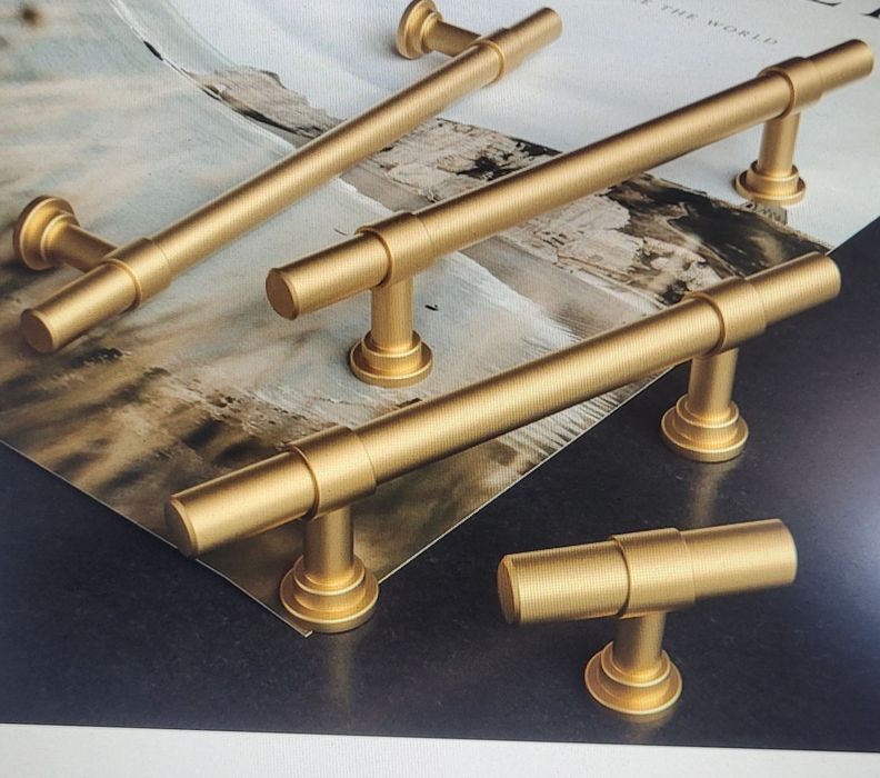 Uchwyt do szafek mosiężne