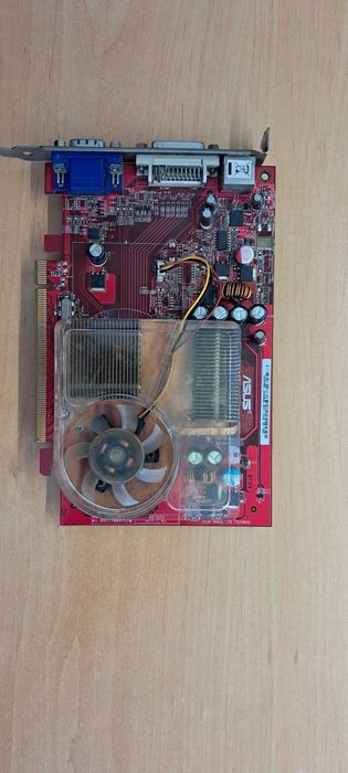 Placa Gráfica Asus ATI RADEON  X1600 PRO 256 MB