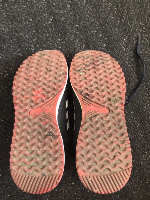 кросівки adidass
