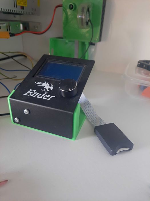 Impressora 3d Ender 3 com algumas modificações