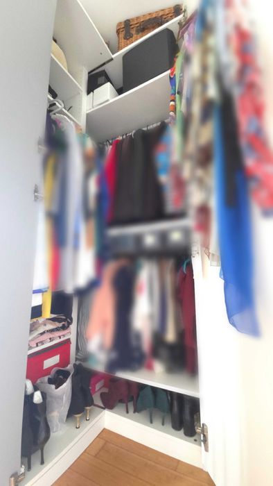 Roupeiro de canto