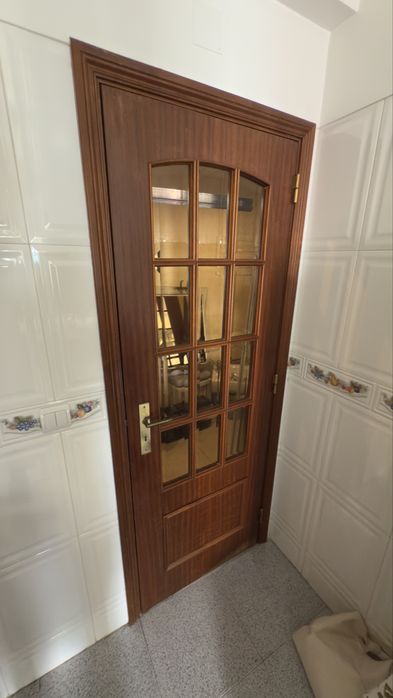 Vendo portas de madeira