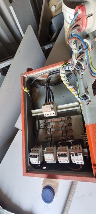 Quadros eléctrico de obras trifasico e monofasico64285154286978121
