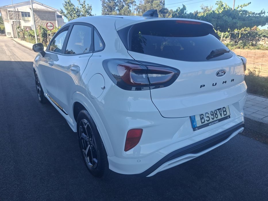 Ford puma st line  1.0  hybridMHEV
