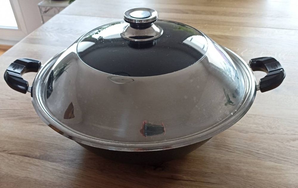 Wok Bergner z pokrywką