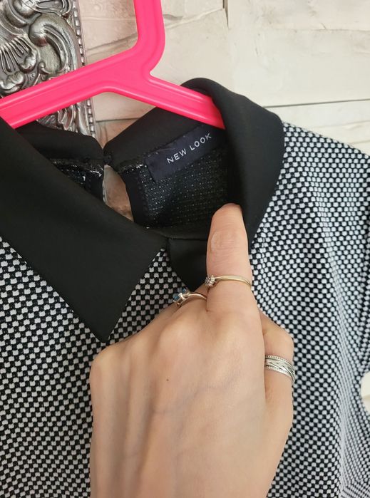 Sukienka czarno-biała