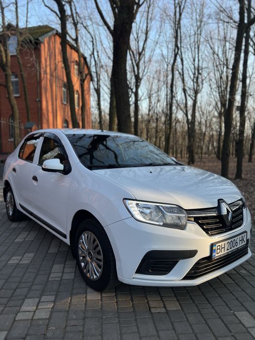 Продам Renault Logan 2017р.