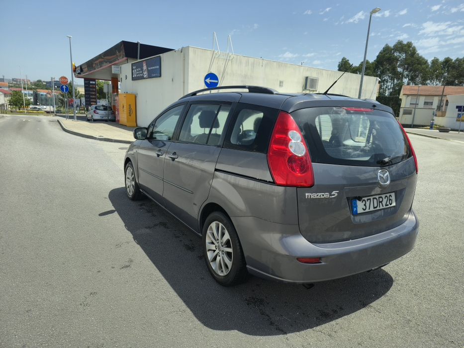 Mazda 5 - 7 Lugares